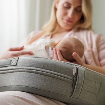 Almofada De Amamentação Inglesina Elysia Harmony Gray - Suporte Inteligente que Cresce com o Bebê